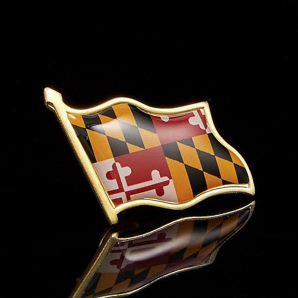 Maryland State Of USA Flag Pattern Gold Plated Brooch American Lapel Pins For Backpack Casual Clothing Fashion Decoration