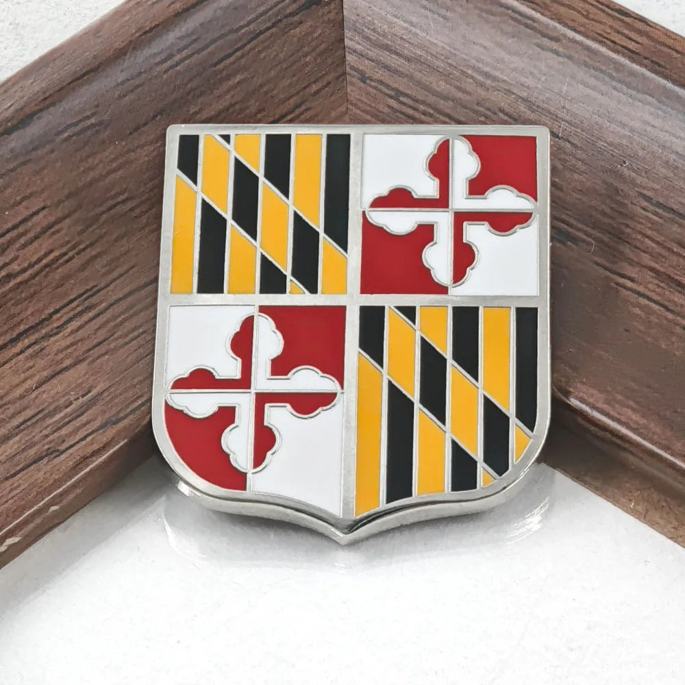 Maryland State Flag Enamel Pin Shield Shape Baltimore Brooch American State Pride Metal Badge US Patriotism Military Jewelry Gif